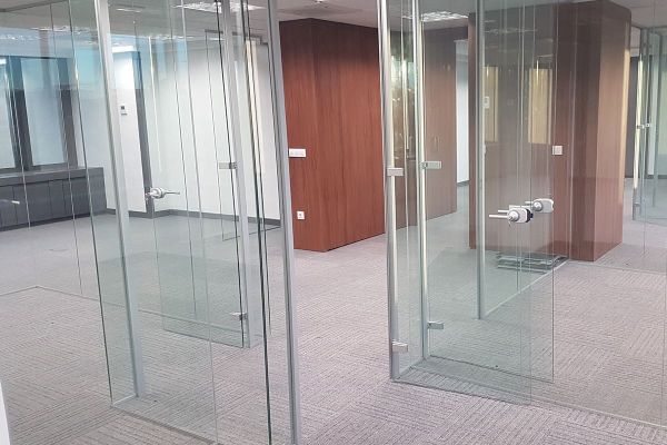 Puertas Pamplona · Instalar y cambiar puertas de cristal en Pamplona