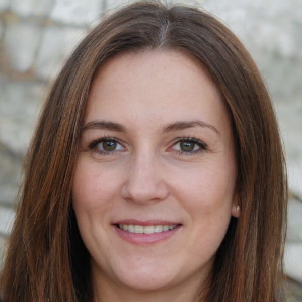 testimonio de Nerea Arrieta sobre Puertas Pamplona · Instalación y cambio de puertas en Pamplona